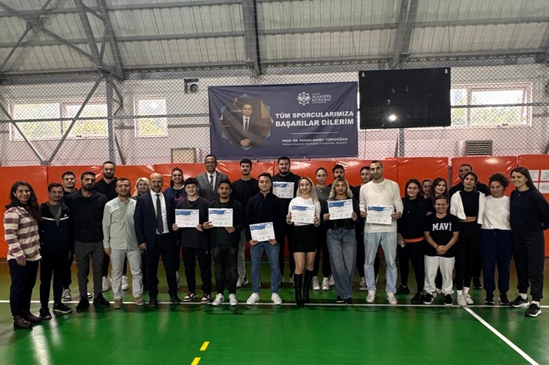 EĞİTSEL OYUNLAR EĞİTMENLİĞİ SERTİFİKA PROGRAMI BAŞARIYLA TAMAMLANDI EĞİTSEL OYUNLAR EĞİTMENLİĞİ SERTİFİKA PROGRAMI BAŞARIYLA TAMAMLANDI